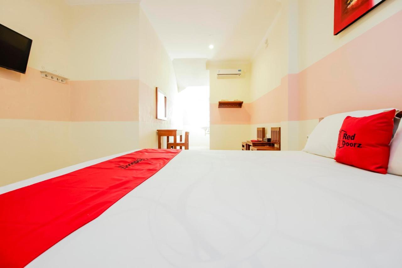 Reddoorz Near Jalan Jendral Sudirman 2*